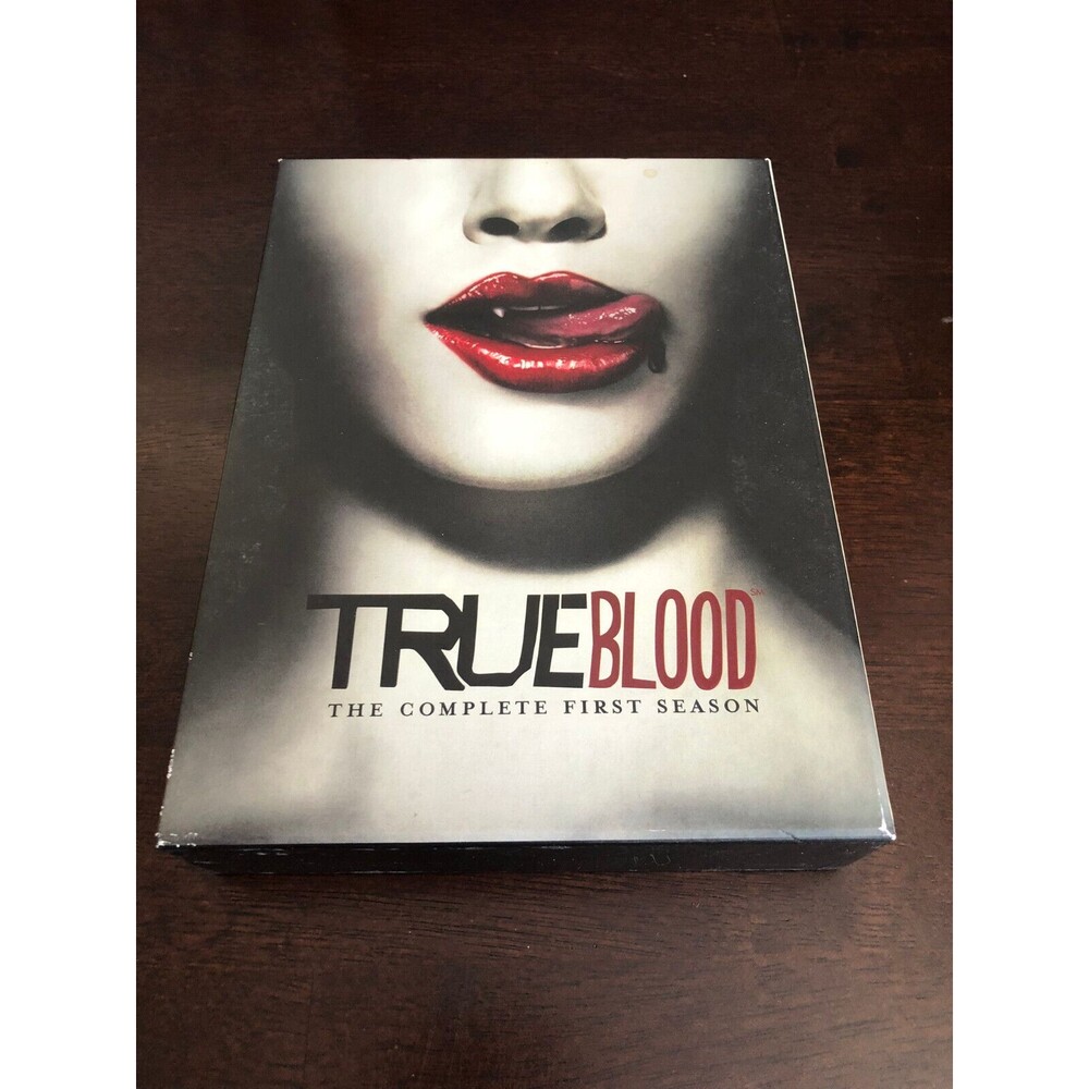 True Blood - Complete First Season DVD -  5-Disc Boxed Set - HBO TV Series Show